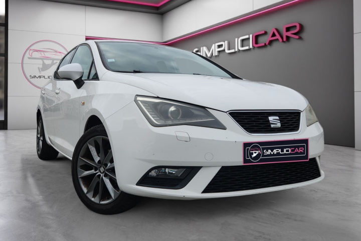 SEAT IBIZA