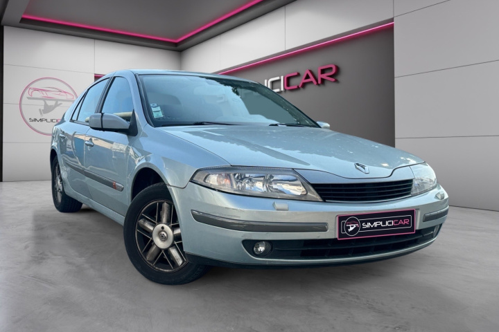 RENAULT LAGUNA