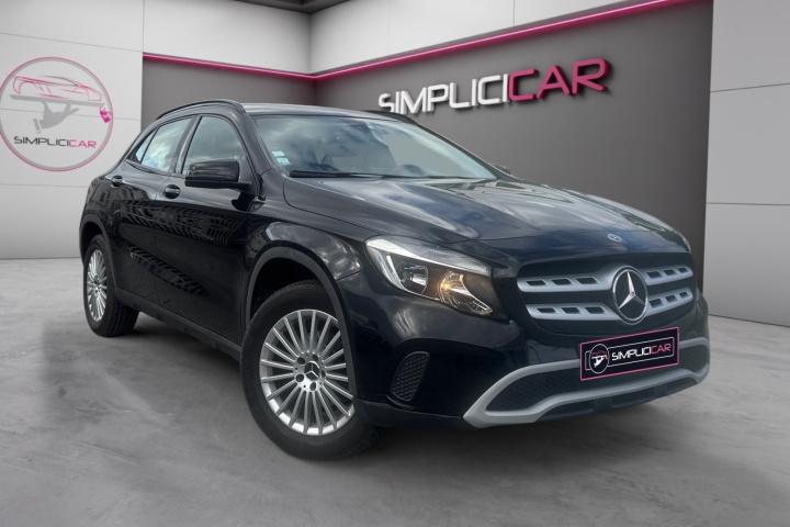 MERCEDES GLA BUSINESS