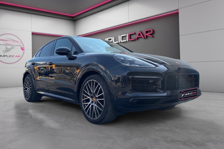 PORSCHE CAYENNE COUPE