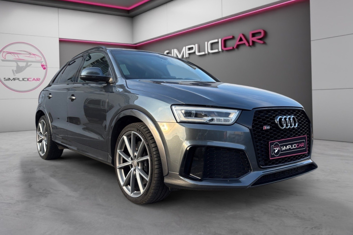 AUDI RS Q3