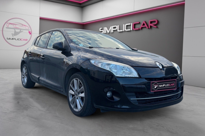 RENAULT MEGANE III BERLINE