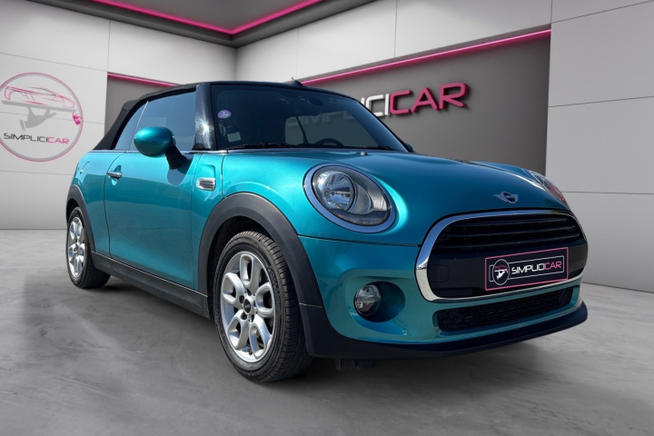 MINI CABRIOLET F57