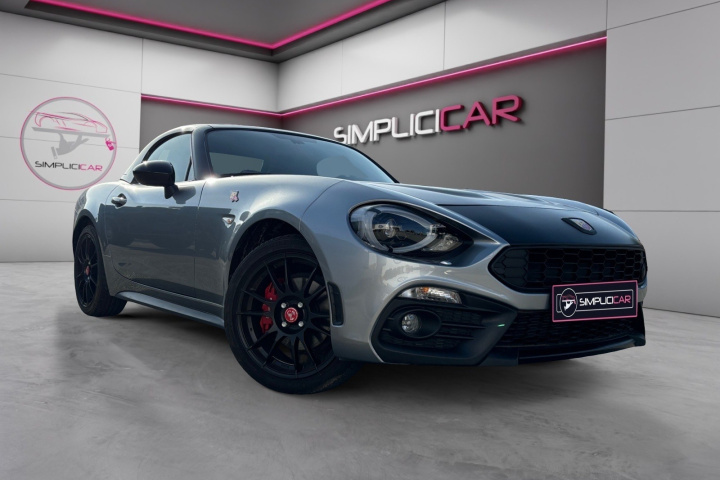 FIAT 124 SPIDER