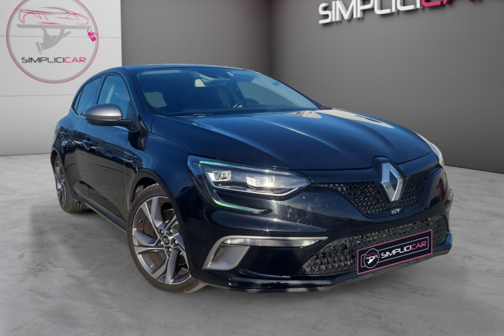 RENAULT MEGANE IV BERLINE